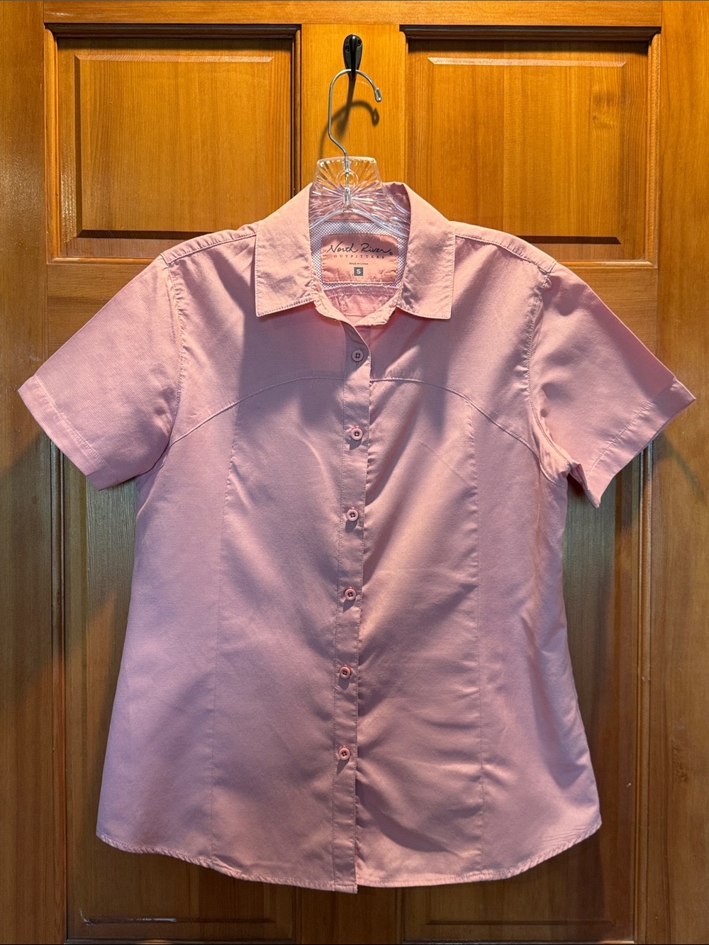 North River Outfitters Women’s Short-Sleeve Button-Down Shirt ‘Strawberry Ice’